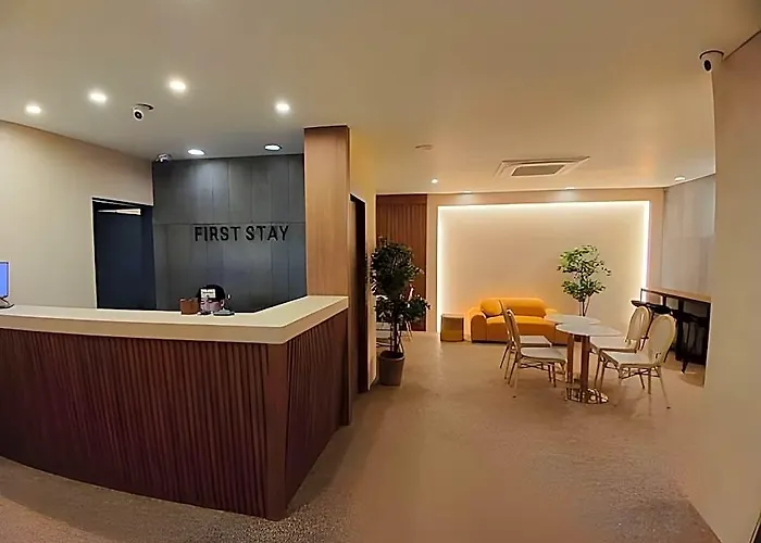 Hotel Firststay Hongdae Seoul