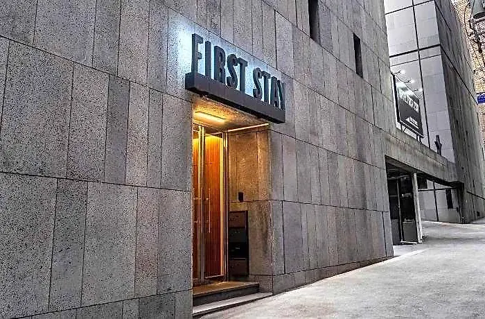 Firststay Hongdae 2*